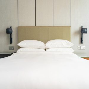 white-comfortable-pillow-decoration-interior-bedroom